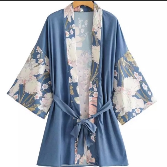New! Blue Floral Duster Kimono - Picture 4 of 9